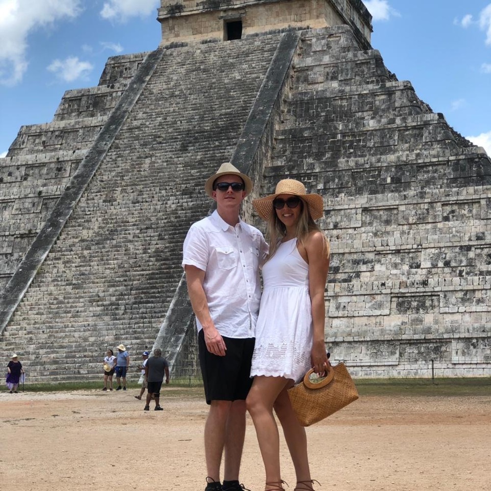 Meet your Posher, Carolina